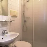 Rossi Hotel *