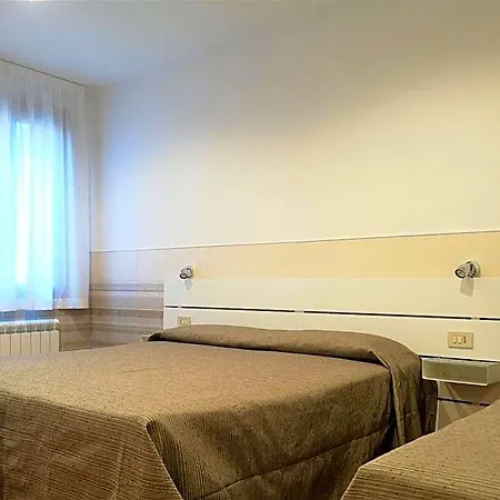 Hotel Rossi *