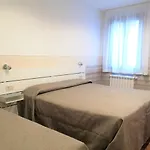 روسي فندق